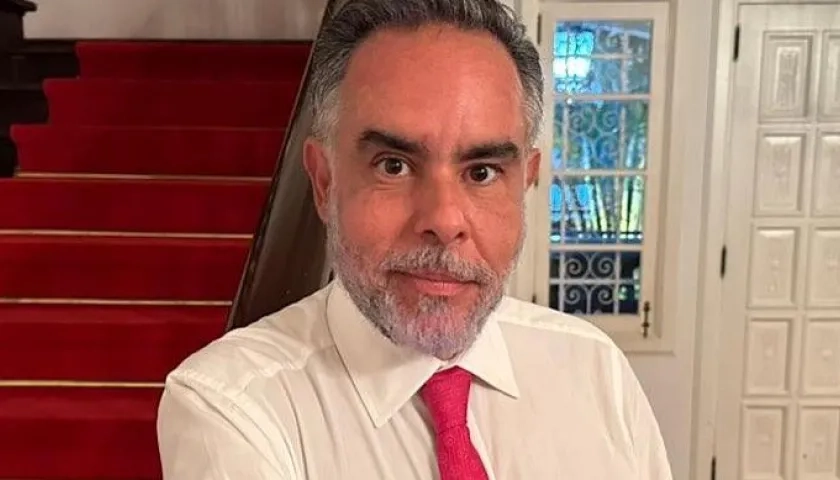 El embajador de Colombia en Venezuela, Armando Benedetti.