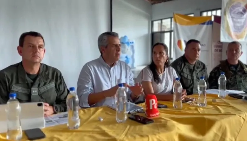 El Ministro del Interior se reunió con la comunidad y las autoridades en Cauca.