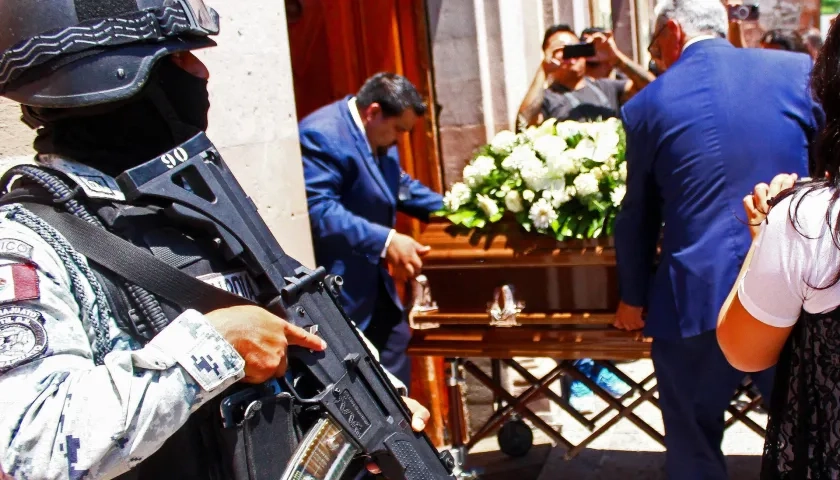 Sepelio de la asesinada candidata a la Alcaldía del municipio mexicano de Celaya, Bertha Gisela Gaytán.