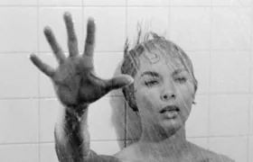 Escena en la ducha de la cinta "Psicosis" de Alfred Hitchcock.