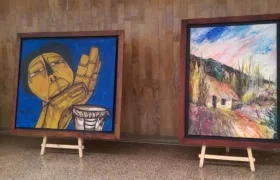 Dos de las pinturas incautadas.