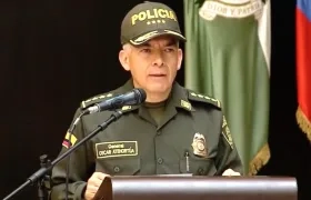 General Óscar Atehortúa, Director de la Policía Nacional.