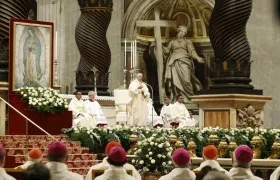 Papa en la misa que ofició en la basílica de San Pedro del Vaticano en honor a la Virgen de Guadalupe.