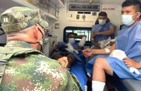 Militares heridos durante el ataque.