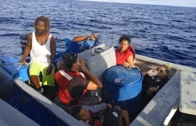 Los extranjeros en la embarcación en la que fueron interceptados