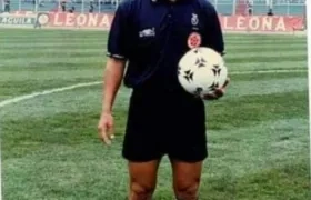 Wilson Ramírez fue árbitro de fútbol profesional durante 22 años. 