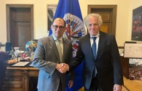 El fiscal General, Francisco Barbosa, se reunió con el secretario General de la OEA, Luis Almagro, este martes en Washington