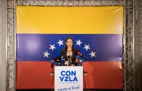 La exdiputada María Corina Machado ofrece declaraciones en rueda de prensa.