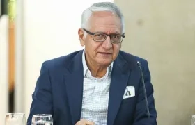 Guillermo Jaramillo, Ministro de Salud.
