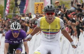 Alejandro Osorio ganó la etapa con final en Tunja. 