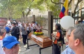Manifestantes claman por justicia en el homicidio de Marcos Díaz Plata.