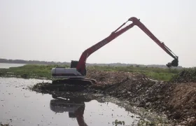 La limpieza de arroyos es necesaria para prevenir el taponamiento e inundaciones
