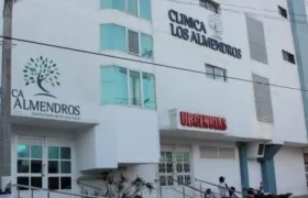El adolescente fue llevado a la Clínica Los Almendros. 