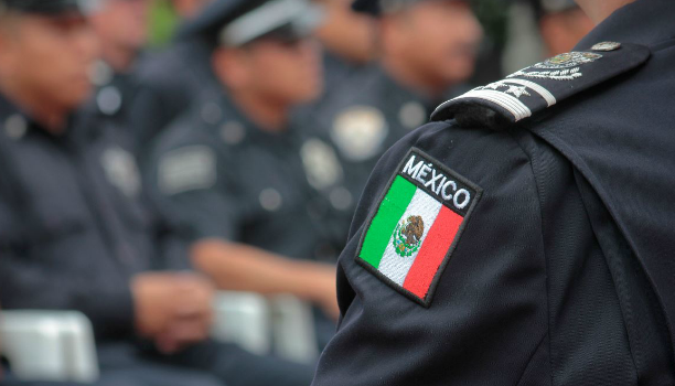 Referencia de policías en México.