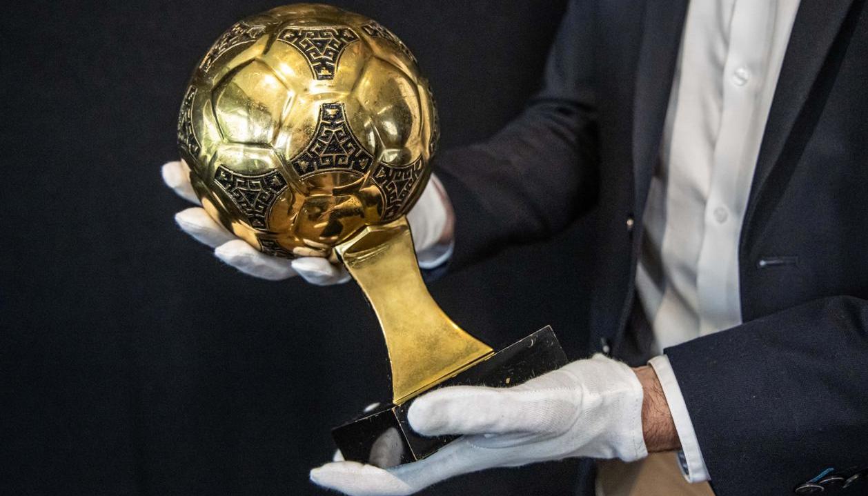 El Balón de Oro que Diego Maradona ganó en el Mundial de México 86. 