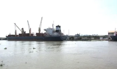 La falta de dragado genera incalculables pérdidas en el puerto de Barranquilla.