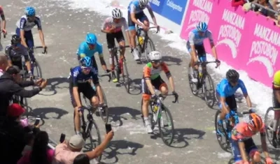 Chris Froome perdió 35 minutos en la primera etapa de montaña del Colombia 2,1.