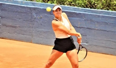 Gabriela Macías, jugadora de la Liga del Atlántico. 