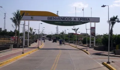El asalto fue en la vía que conduce de Uribia a la Alta Guajira. 