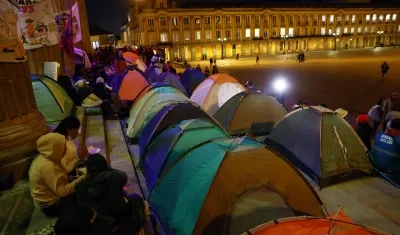 Los manifestantes están acampando la noche de este martes en las afueras del Capitolio Nacional
