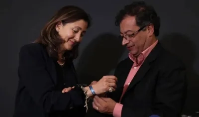 Íngrid Betancourt y Gustavo Petro, en una imagen de la pasada campaña presidencial.
