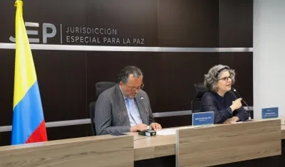 Los magistrados Roberto Vidal y Julieta Lemaitre