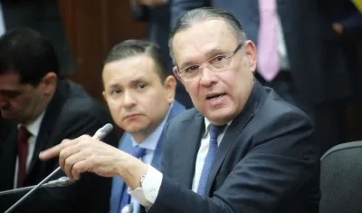 Efraín Cepeda Sarabia, presidente de la Comisión Tercera del Senado
