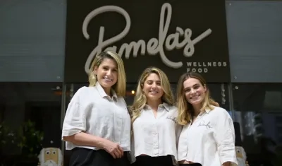 Elena Peña y sus hijas Pamela e Izabella Pérez, socias y emprendedoras de Pamela´s Wellness Food