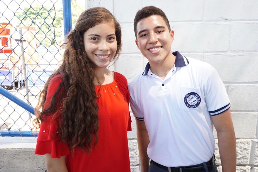 Yuliana Bautista (I E. Alberto Pumarejo) y Joel López (Colegio El Socorro), dos de los preseleccionados en Malambo.