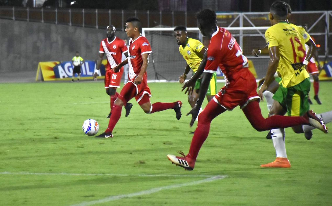 Los jugadores de Cortuluá no alcanzaron su objetivo en Barranquilla.