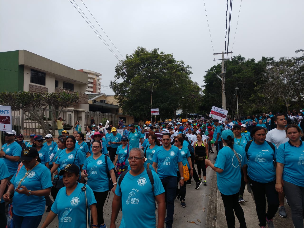 La jornada también contó con la participación de la reina del Carnaval de Barranquilla 2019, Carolina Segebre, y los reyes del Carnaval de los Niños y del Carnaval de la 44, además de adultos mayores, mujeres gestantes, universitarios, profesionales de la salud, asociaciones de pacientes y las EPS.