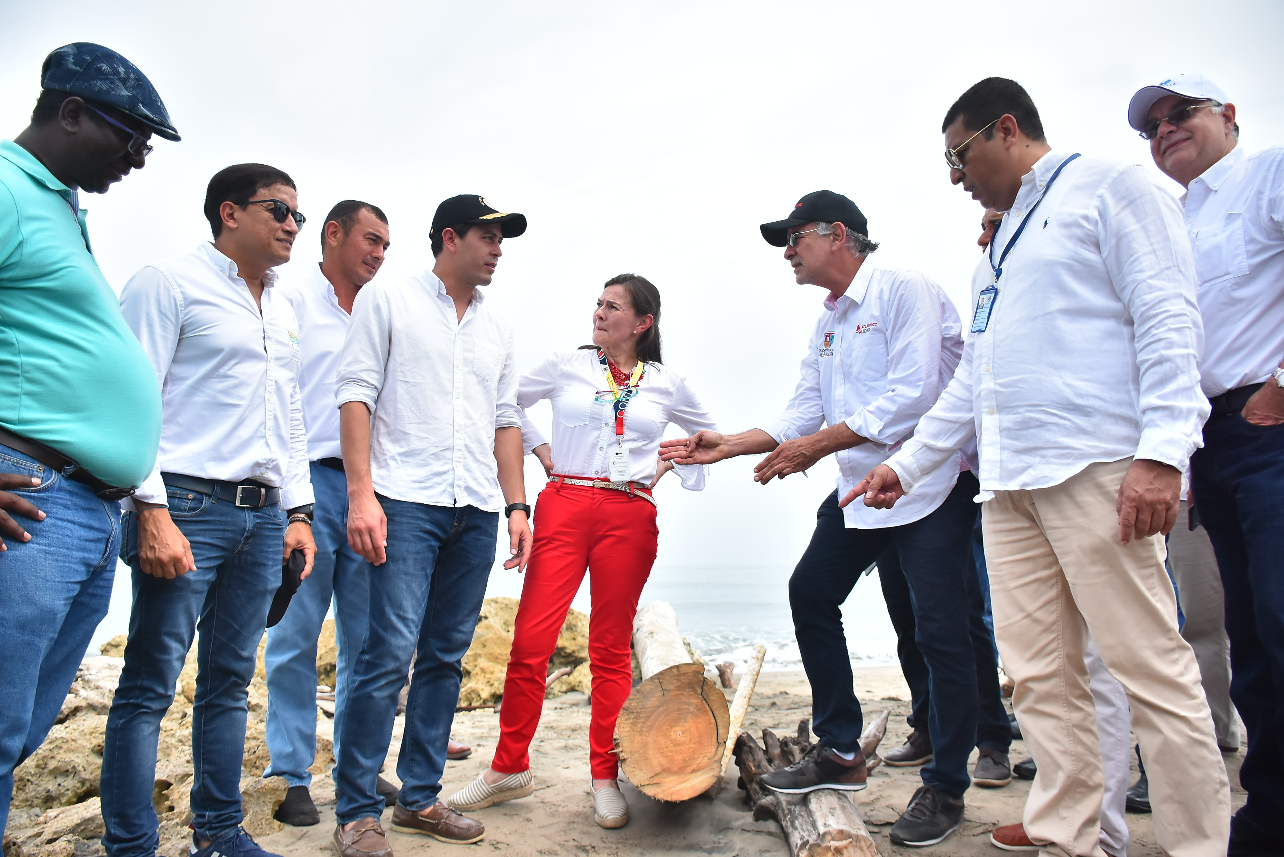 Comisión de entes de control y entidades ambientales inspeccionaron playas de Puerto Colombia