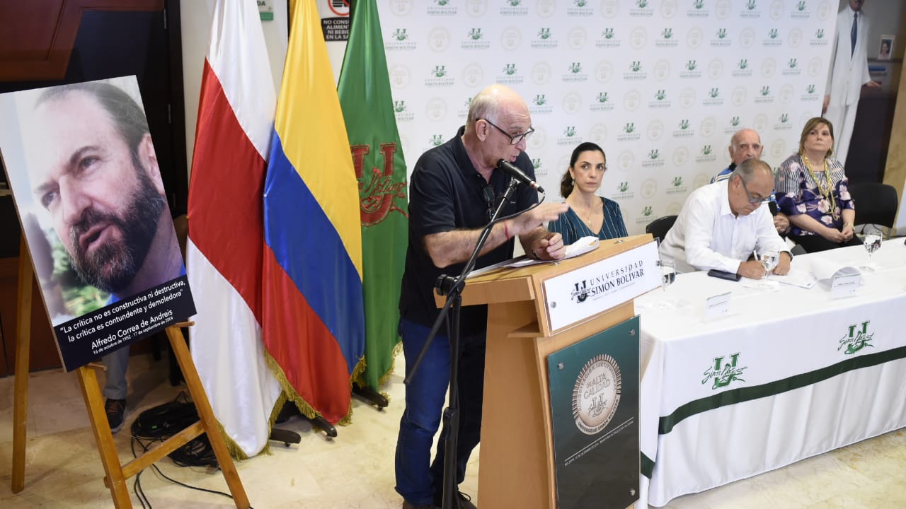 Raúl Correa de Andréis, en nombre de la familia Correa de Andréis, habló en el evento.