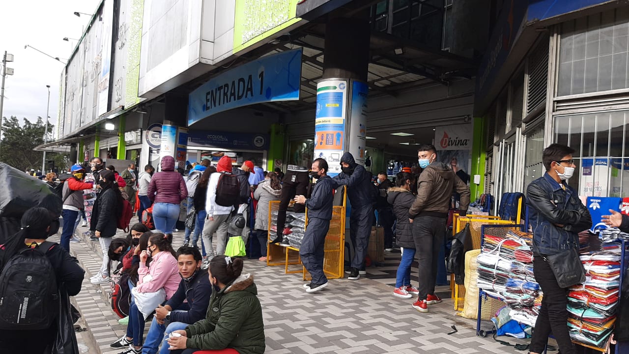 San Victorino en Bogotá es el único lugar que presenta aglomeraciones.