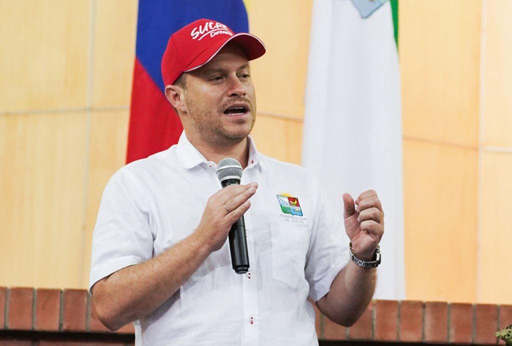 Héctor Olimpo Espinosa, Gobernador del departamento de Sucre.