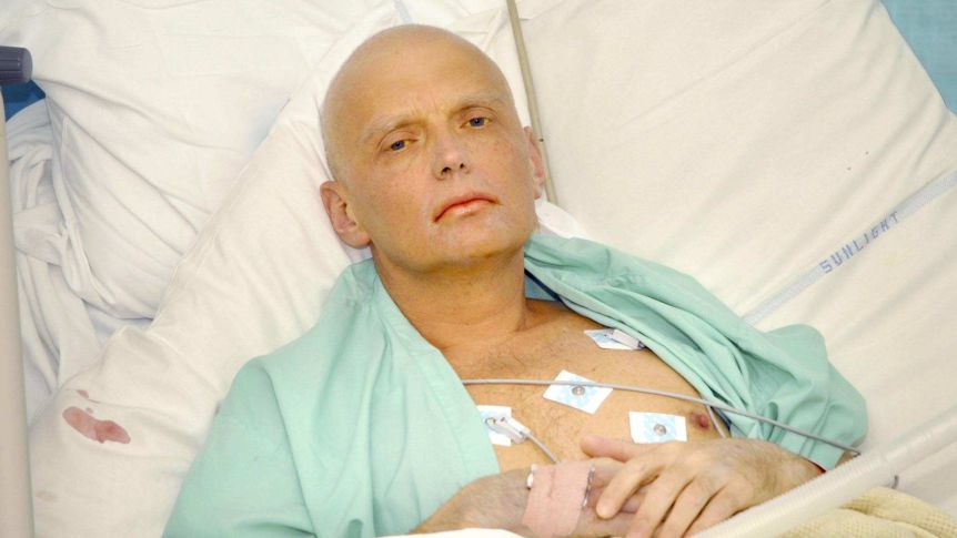 El antiguo agente ruso Alexandr Litvinenko falleció en un hospital londinense en noviembre de 2006 por envenenamiento con polonio 2010, una sustancia altamente radiactiva.