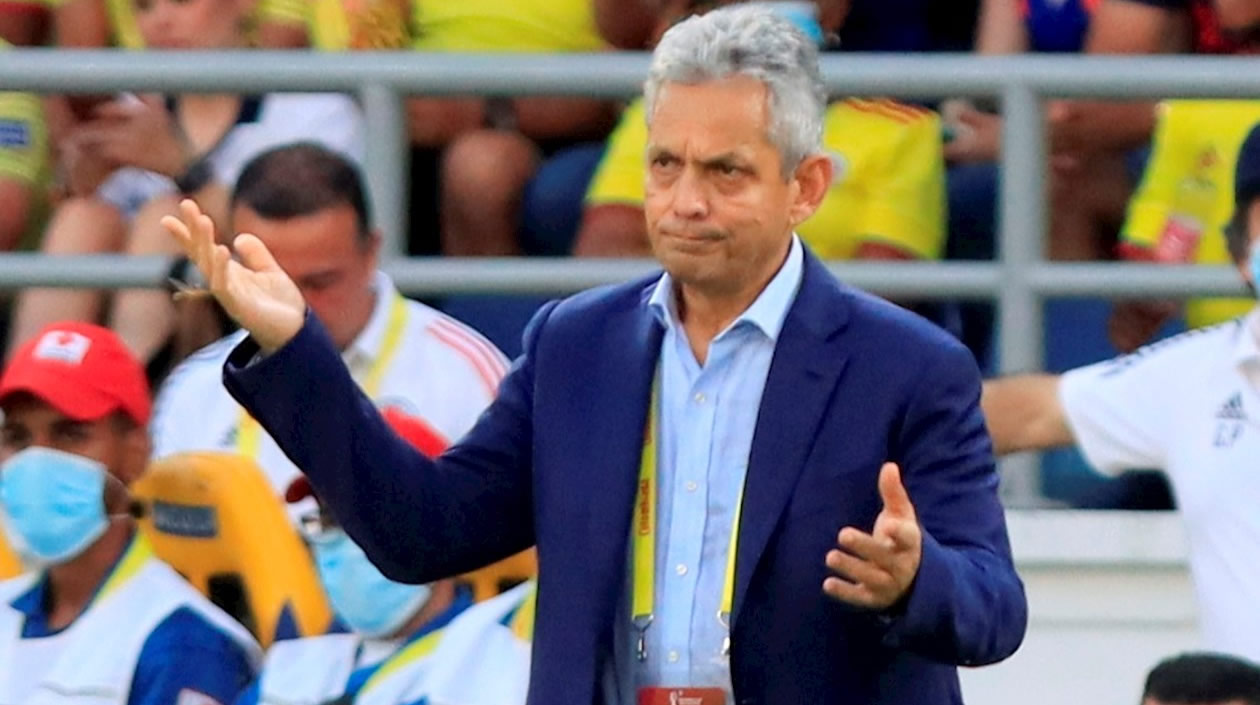 El entrenador Reinaldo Rueda de Colombia