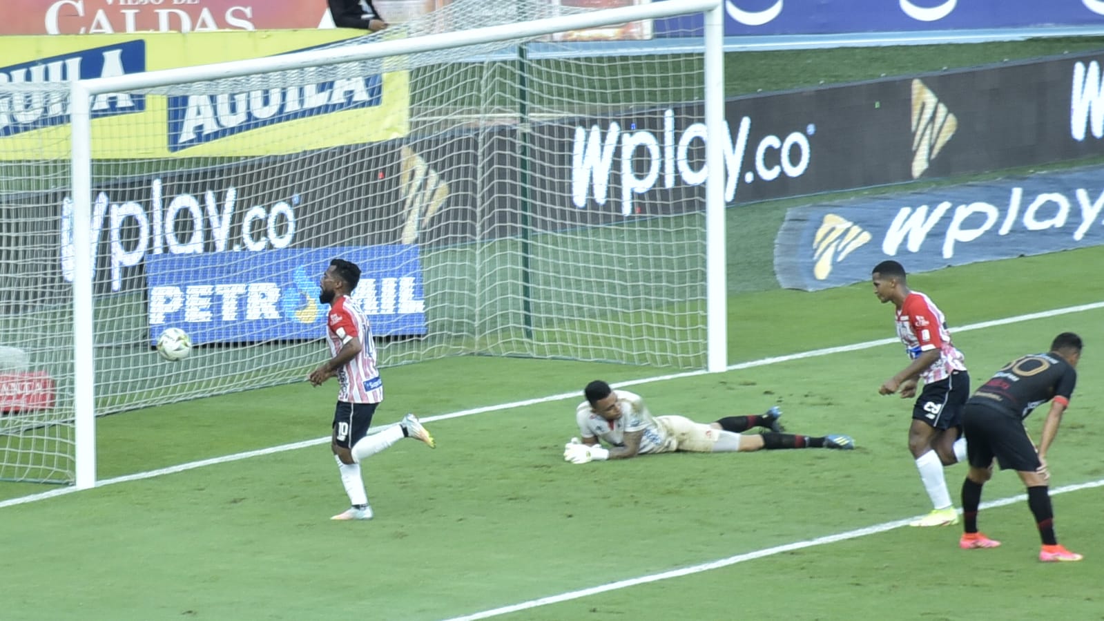 El gol de 'Cariaco' González.