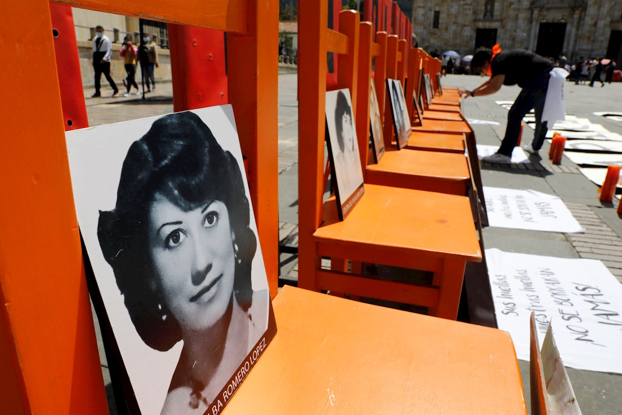 El Movimiento Nacional de Víctimas de Crímenes de Estado MOVICE conmemora otro aniversario más de la histórica toma del Palacio de Justicia en Bogotá ocurrida el 6 de noviembre de 1985.