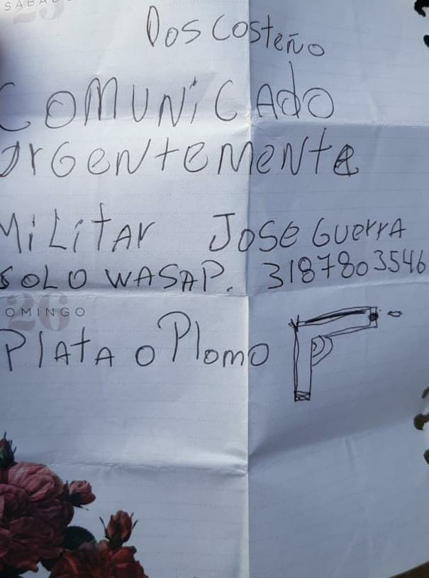 Uno de los panfletos que le encontraron a Orlay José Patiño Sarabia.