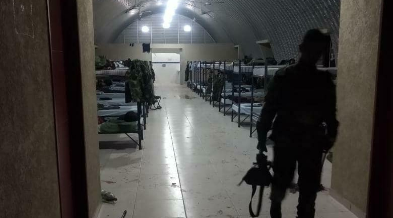 Foto de la base militar atacada.