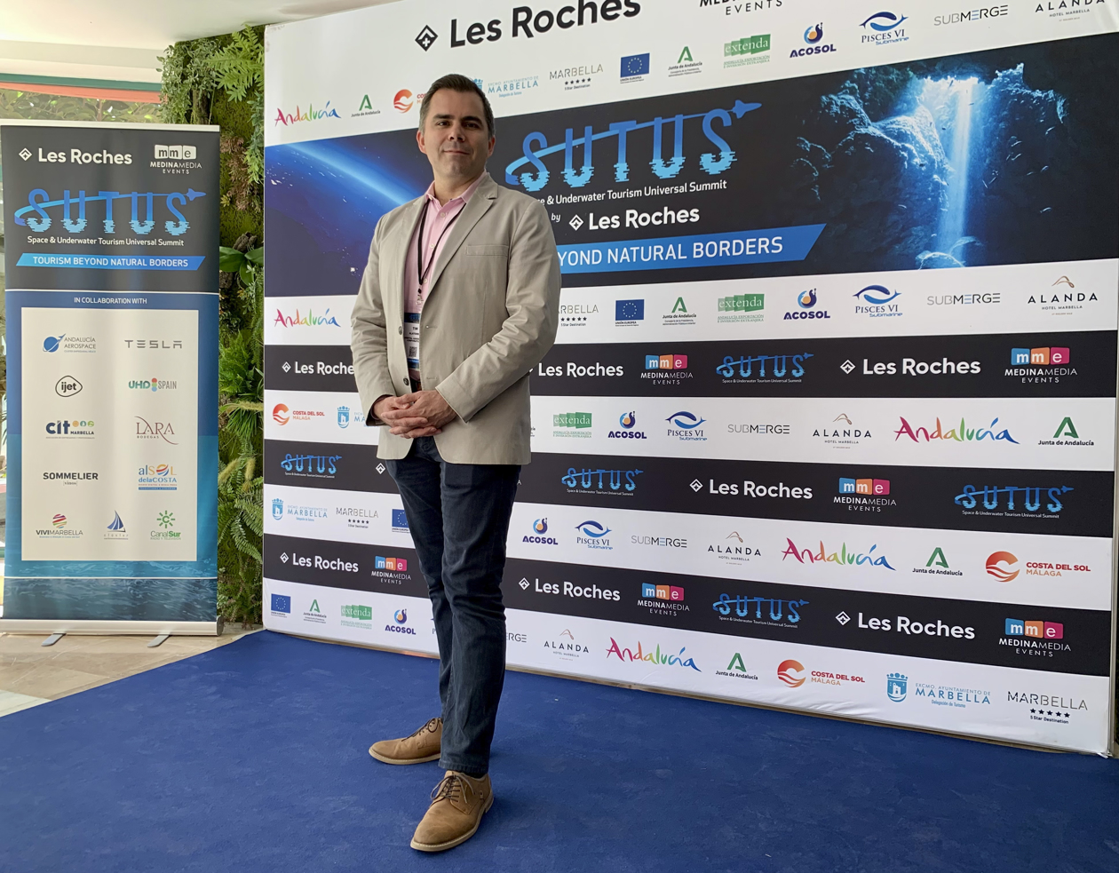 El jefe de operaciones de Orbital Assembly, el norteamericano de origen mexicano Tim Alatorre, en el reciente congreso internacional Turismo Espacial y Subacuatico SUTUS 2022, en Marbella (España).