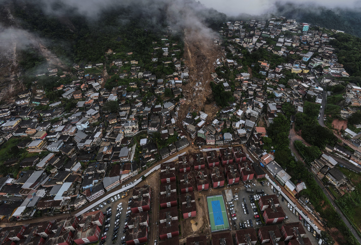 Imágenes de la emergencia en Petrópolis.