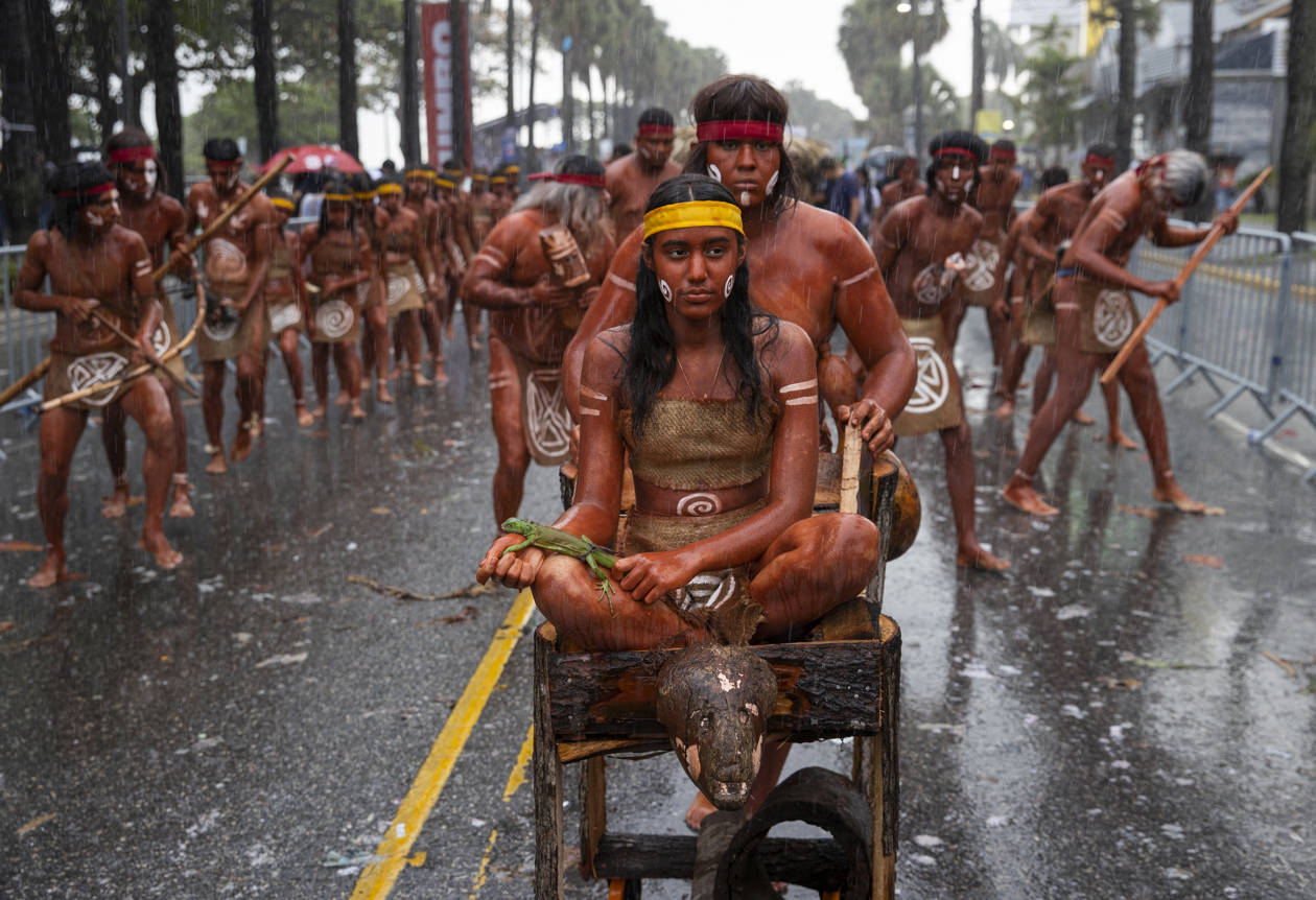 Comparsas participan hoy en el Desfile Nacional de Carnaval 2022