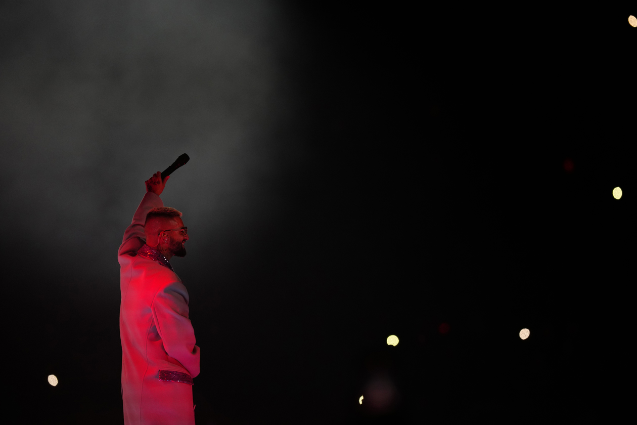 El cantante colombiano Maluma, durante el concierto que ofrece hoy jueves en el Palau Sant Jordi, en Barcelona
