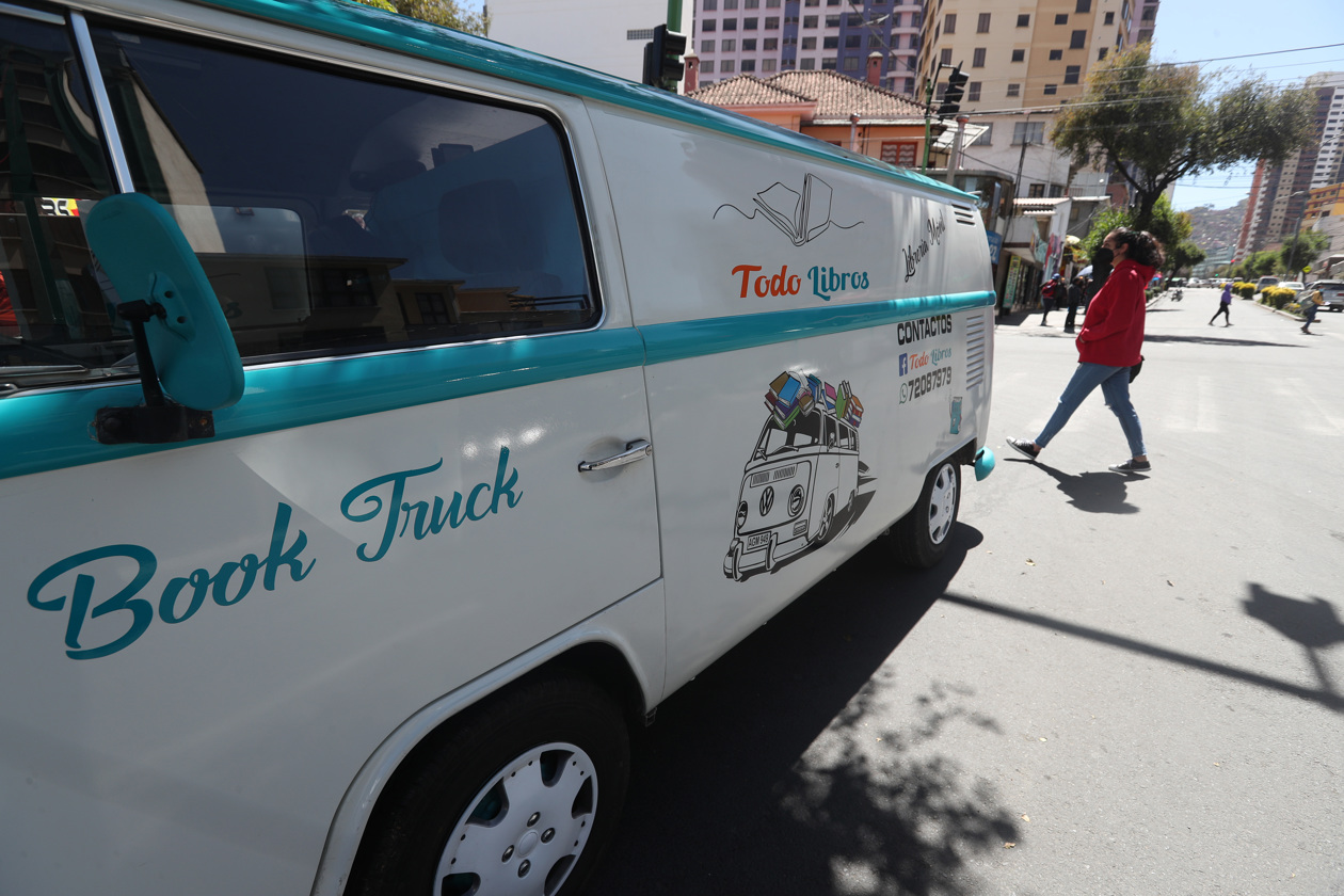 Esta 'Book Truck' es la sensación en La Paz, Bolivia.