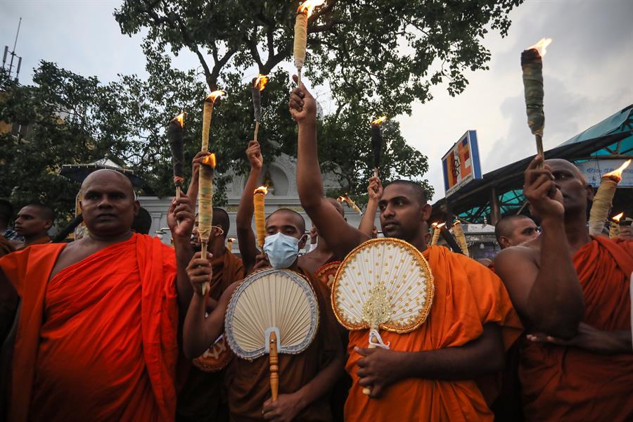 Protesta contra el aumento de la tarifa eléctrica en Sri Lanka.