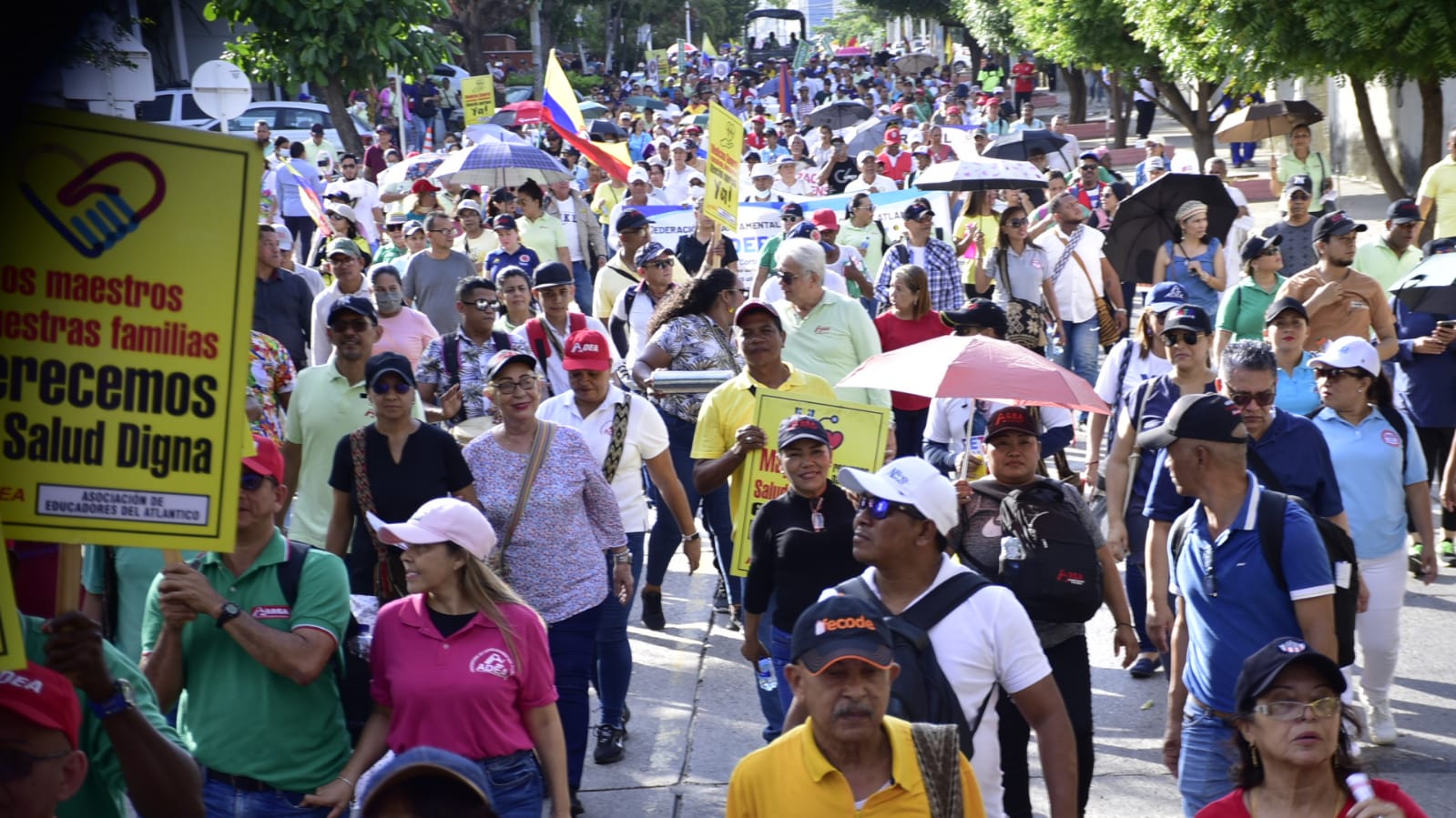 Educadores de la Costa asistieron a movilización en Barranquilla