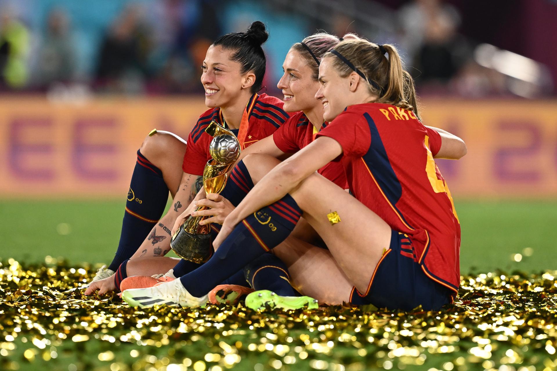 Jennifer Hermoso, Alexia Putellas e Irene Paredes.