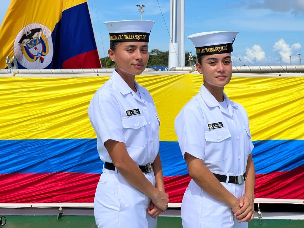 Tripulantes de la Armada Nacional.